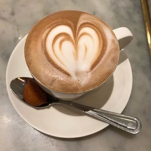 Meet your Posher, Alexandra